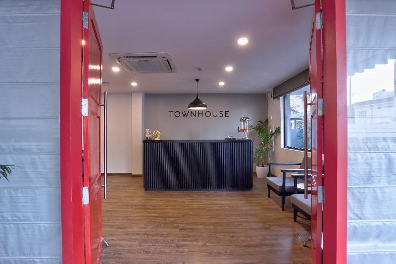 Oyo Townhouse 87 Spartan Nagar Chennai Exterior photo