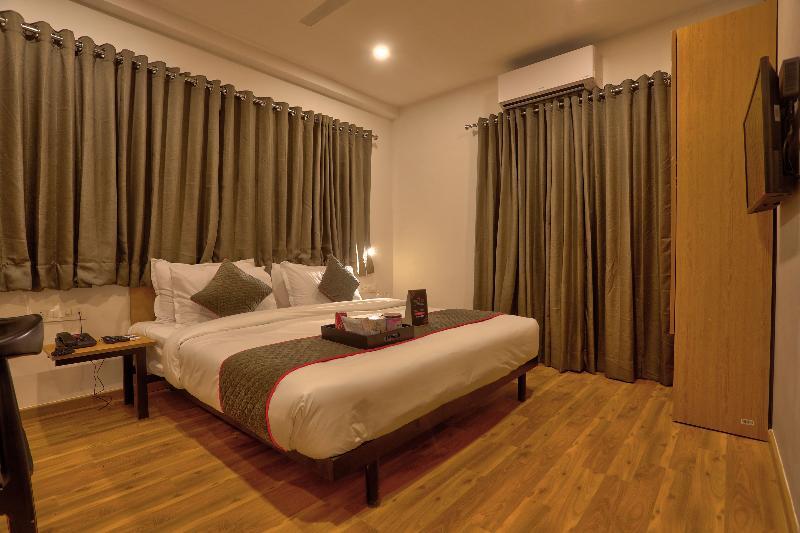 Oyo Townhouse 87 Spartan Nagar Chennai Exterior photo